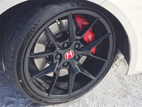 Used 2023 Honda Civic Type R image 12