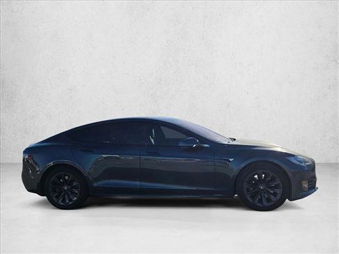 Used 2019 Tesla Model S 100D image 4