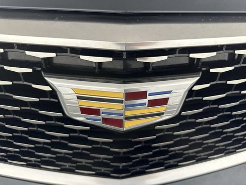 Used 2020 Cadillac XT6 Premium Luxury FWD image 32