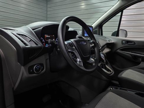 Used 2021 Ford Transit Connect XL FWD image 15
