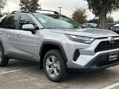 New 2025 Toyota RAV4 XLE