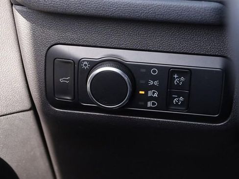 Certified 2025 Ford Escape Active FWD image 20