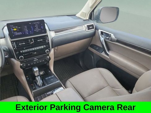 Used 2023 Lexus GX 460 Premium image 17