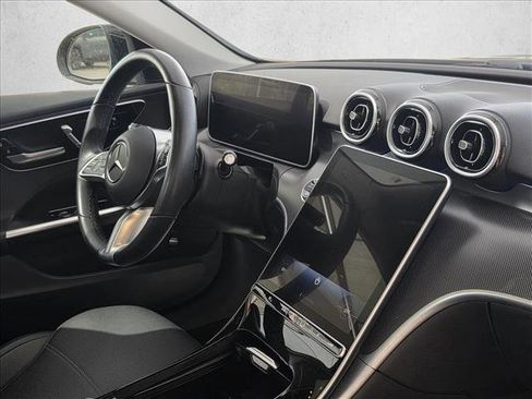 Used 2025 Mercedes-Benz C 300 4MATIC Sedan image 9