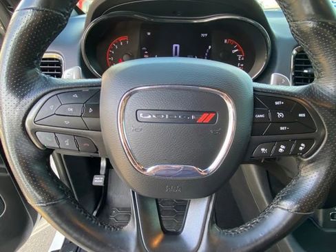 Used 2019 Dodge Durango R/T w/ Technology Group RWD image 18