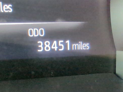 Used 2023 Toyota Highlander XLE FWD image 22