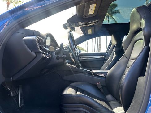 Used 2017 Porsche Panamera Turbo w/ Sport Chrono Package image 8