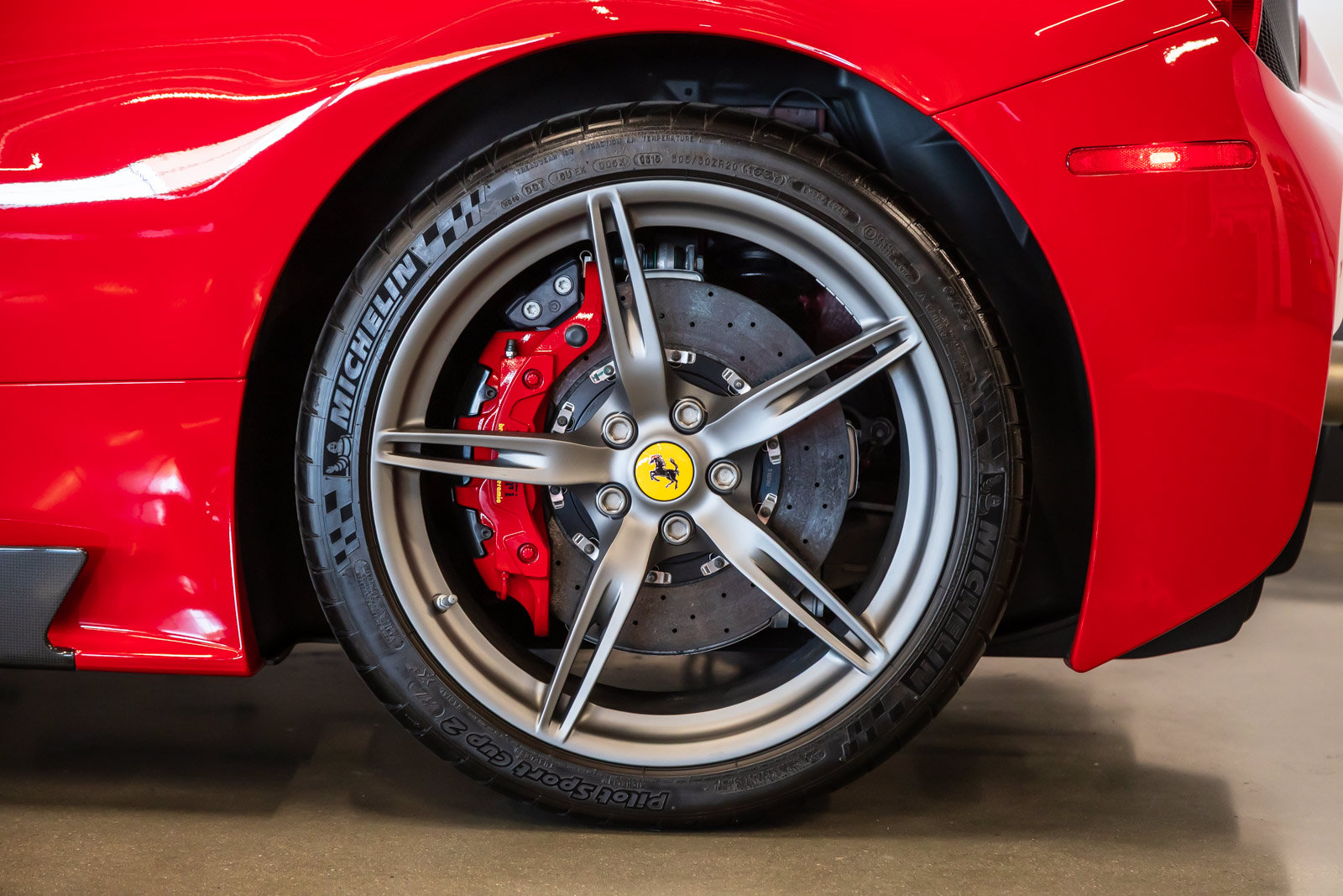 Used 2015 Ferrari 458 Speciale Coupe RWD image 19