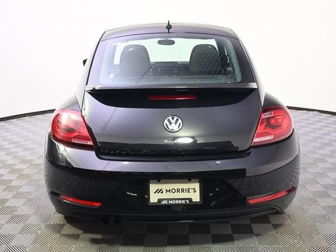 Used 2018 Volkswagen Beetle 2.0T S FWD image 4