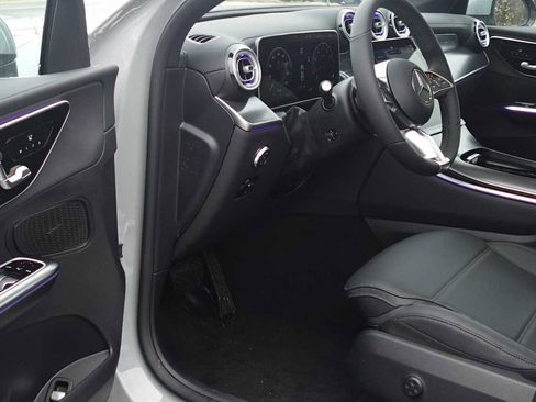 New 2026 Mercedes-Benz GLC 300 GLC 300 image 23