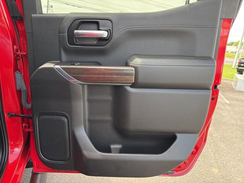 Used 2019 Chevrolet Silverado 1500 LT Trail Boss image 19