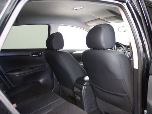 Used 2019 Nissan Sentra S FWD image 18