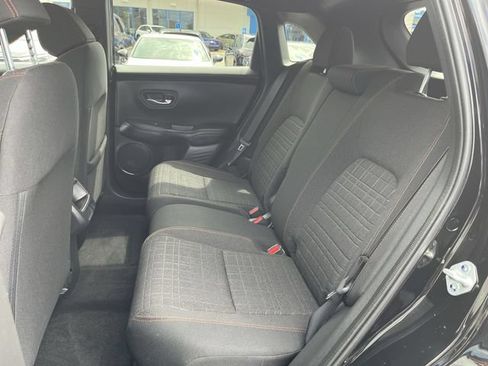 Used 2025 Honda HR-V Sport image 25