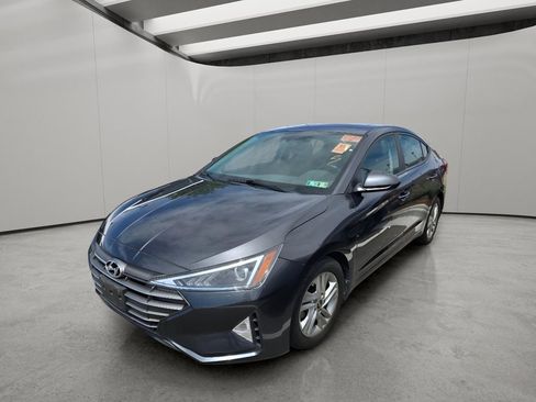 Used 2020 Hyundai Elantra Value Edition w/ Cargo Package (C1) FWD image 3