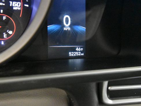 Used 2023 Hyundai Elantra SEL image 27