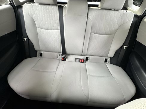 Used 2024 Toyota Corolla Cross L AWD/4WD image 15
