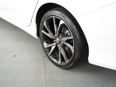 Used 2019 Honda Civic Sport image 51