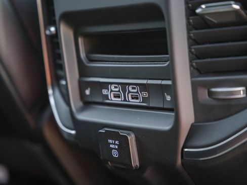 New 2026 RAM 1500 Laramie AWD/4WD image 37