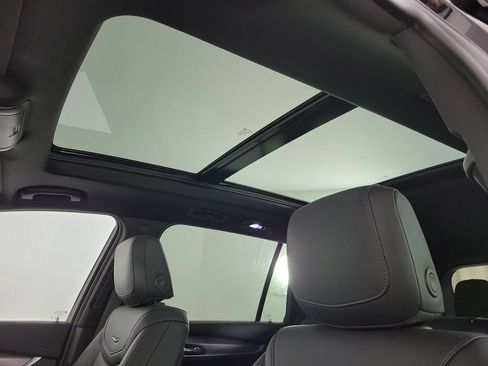 Certified 2024 Cadillac XT6 Luxury AWD/4WD image 20
