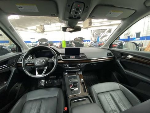 Used 2019 Audi Q5 2.0T Premium Plus w/ Premium Plus Package AWD/4WD image 29