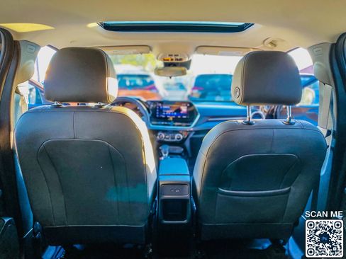 Used 2025 Chevrolet Trax ACTIV w/ Sunroof Package image 33