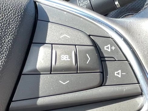Used 2019 Cadillac XT5 Luxury FWD image 23