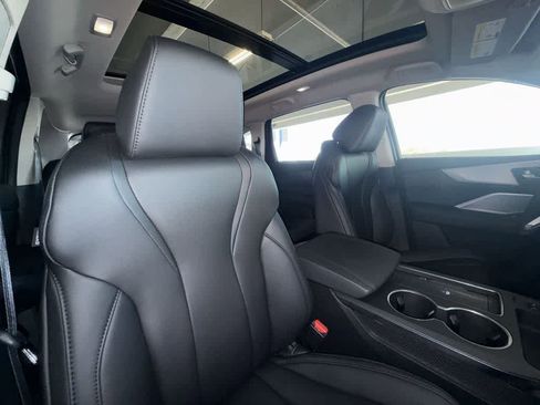 Certified 2026 Acura MDX FWD image 27