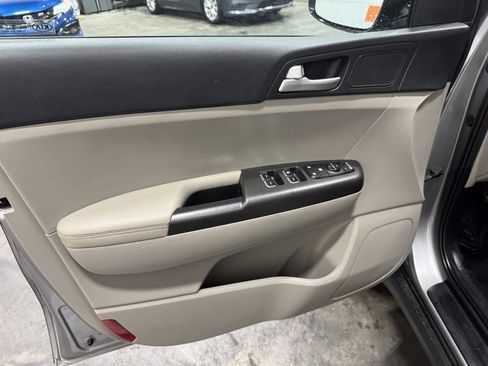 Used 2022 Kia Sportage LX w/ LX AWD Value Edition Package image 27