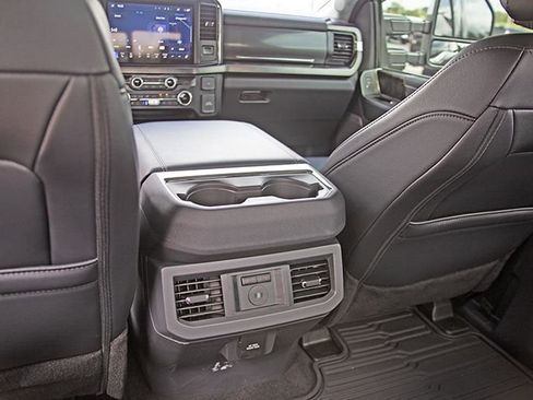 Used 2026 Ford F250 Lariat w/ Chrome Package AWD/4WD image 25