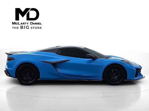 Used 2023 Chevrolet Corvette Z06 image 6