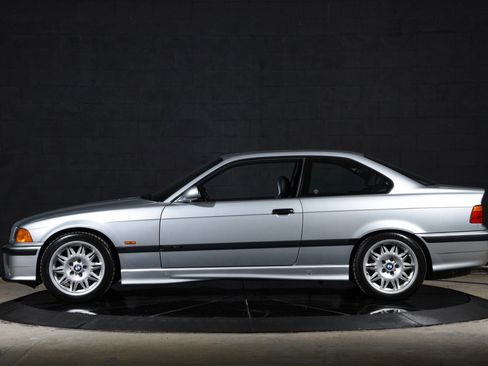 Used 1998 BMW M3 Coupe image 40