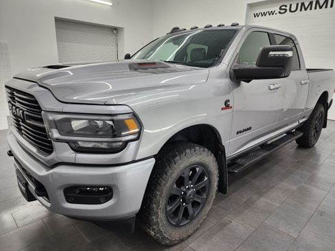 Used 2024 RAM 2500 Laramie w/ Night Edition AWD/4WD image 7