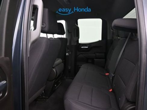 Used 2020 Chevrolet Silverado 1500 Custom w/ Custom Value Package AWD/4WD image 15