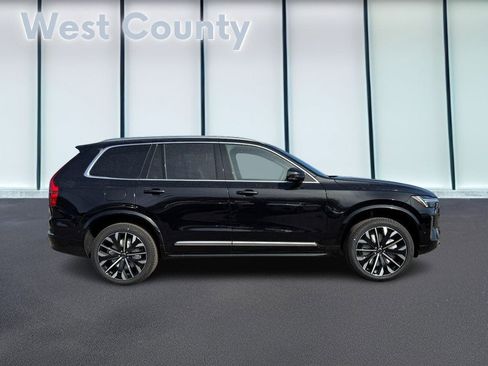 New 2026 Volvo XC90 B5 Plus image 2