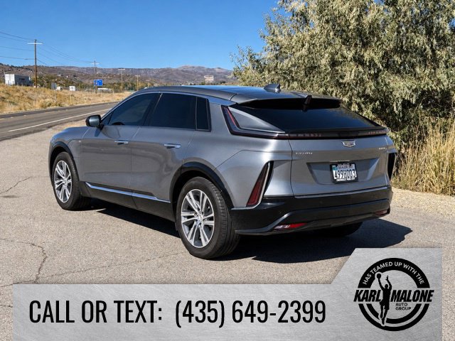 Used 2024 Cadillac Lyriq Luxury AWD/4WD image 3