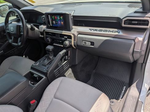 Used 2025 Toyota Tacoma SR5 RWD image 31
