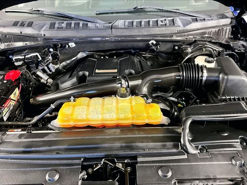 Used 2018 Ford F150 Raptor w/ Equipment Group 802A Luxury image 31