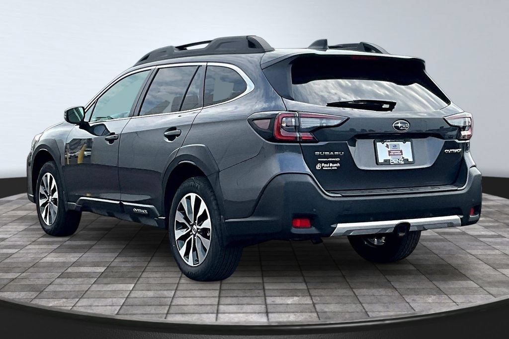 Certified 2025 Subaru Outback Limited AWD/4WD image 4