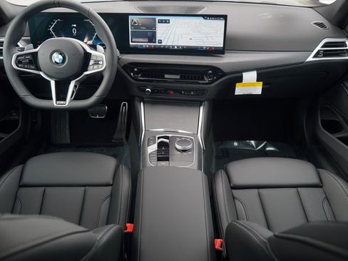 New 2026 BMW 330i Sedan w/ M Sport Package image 14