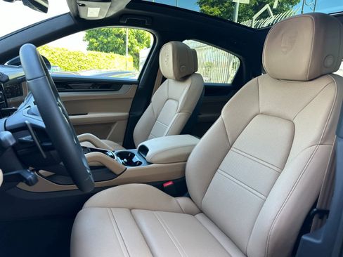 New 2026 Porsche Cayenne E-Hybrid image 5