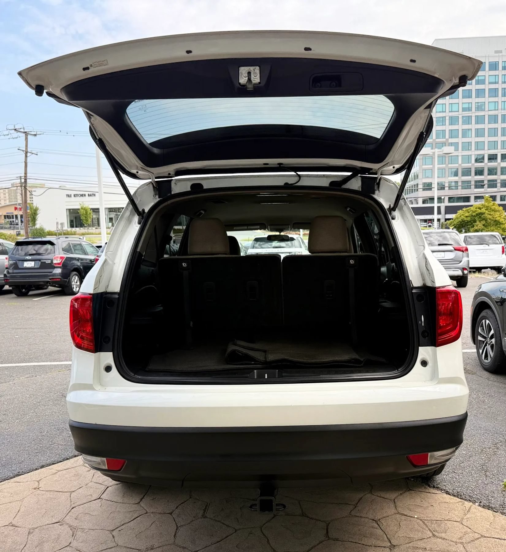Used 2016 Honda Pilot LX image 36