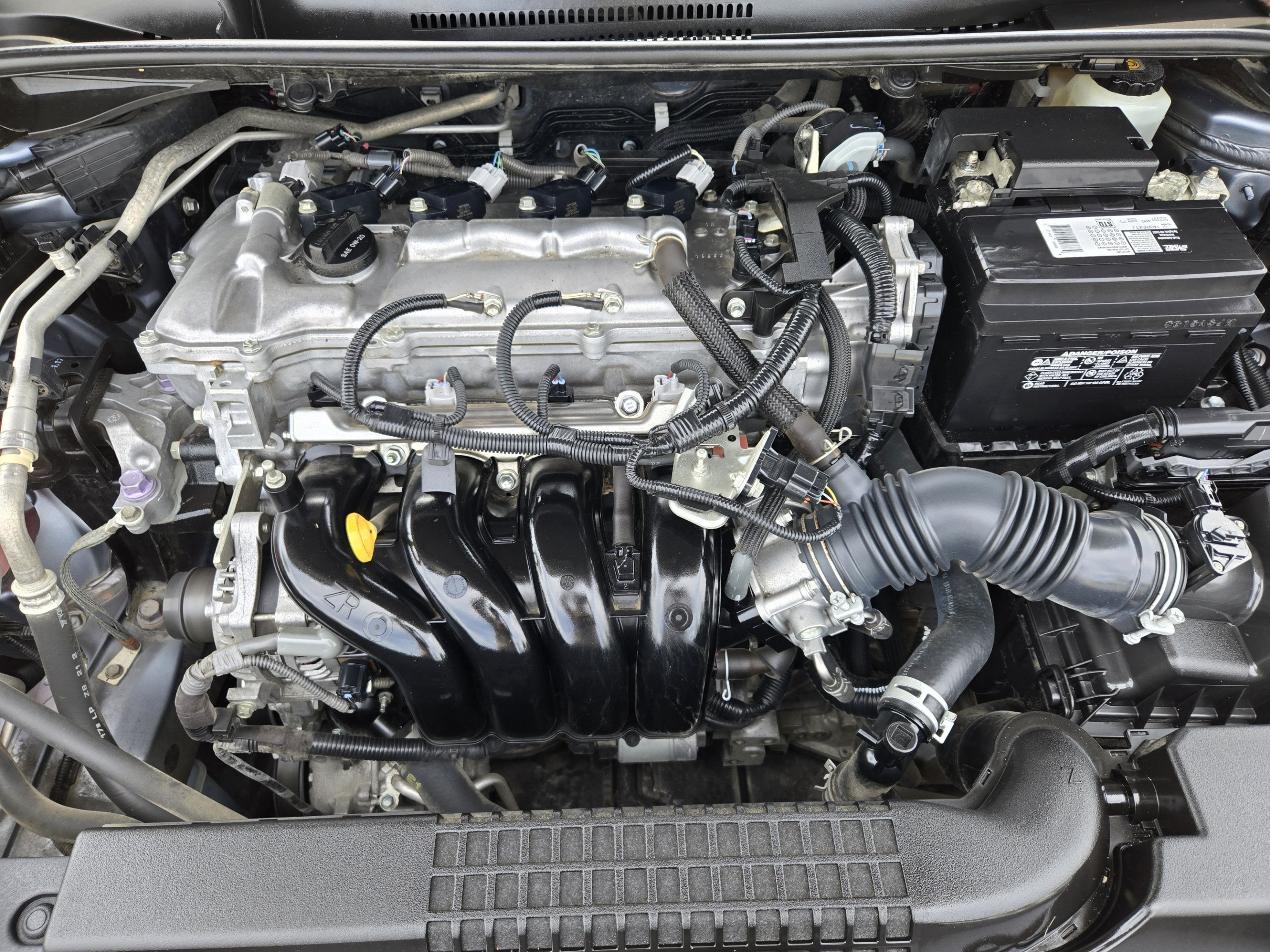 Used 2020 Toyota Corolla XLE FWD image 29