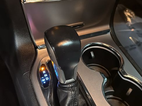 Used 2019 Jeep Grand Cherokee Limited AWD/4WD image 17