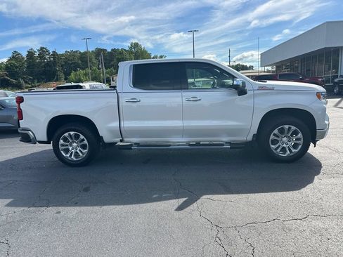 Used 2024 Chevrolet Silverado 1500 LTZ w/ LTZ Premium Package AWD/4WD image 5