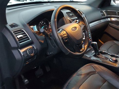 Used 2016 Ford Explorer Sport w/ Equipment Group 401A image 9