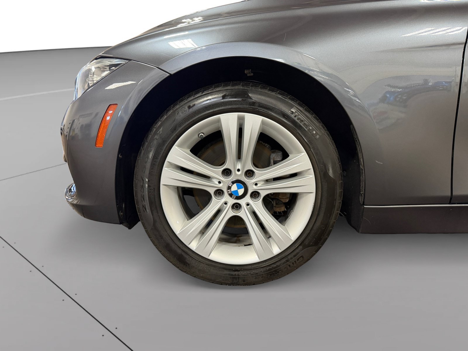 Used 2017 BMW 330i Sedan RWD image 12