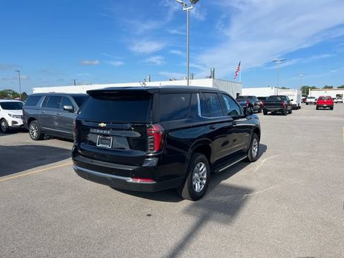 Used 2025 Chevrolet Tahoe LS AWD/4WD image 5