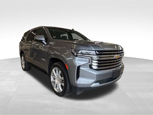 Used 2022 Chevrolet Tahoe High Country AWD/4WD image 2