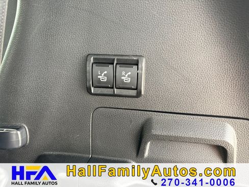 Used 2024 Toyota Sequoia Capstone AWD/4WD image 22
