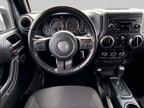 Certified 2018 Jeep Wrangler Unlimited Sport S AWD/4WD image 6